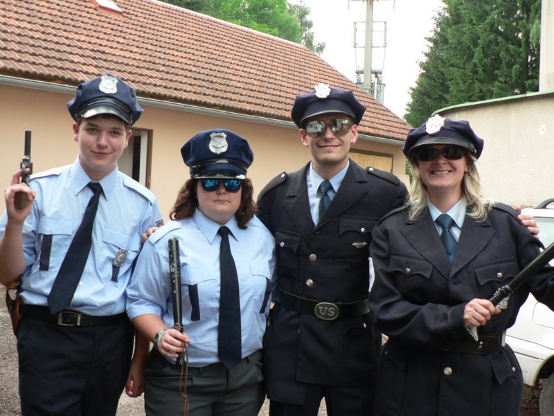 atousepipravujepolicejnsbornasvpardnkomickvystoupen.jpg
