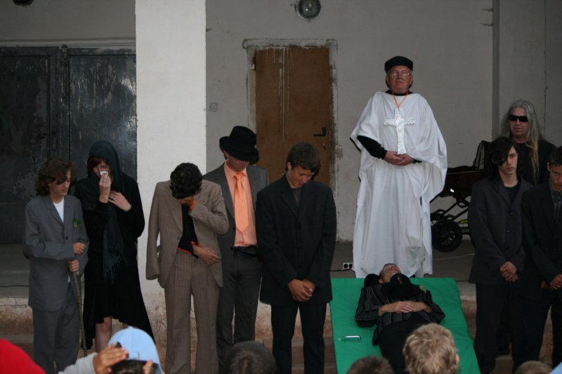 celjehotruchlcfamiglieseslzamivochnaslouchsmuteneciknze.jpg