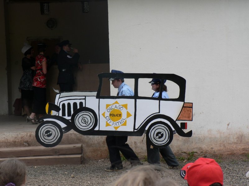 dobarusipichzejvsaditipolicejnstrnciveleskapitnem.jpg